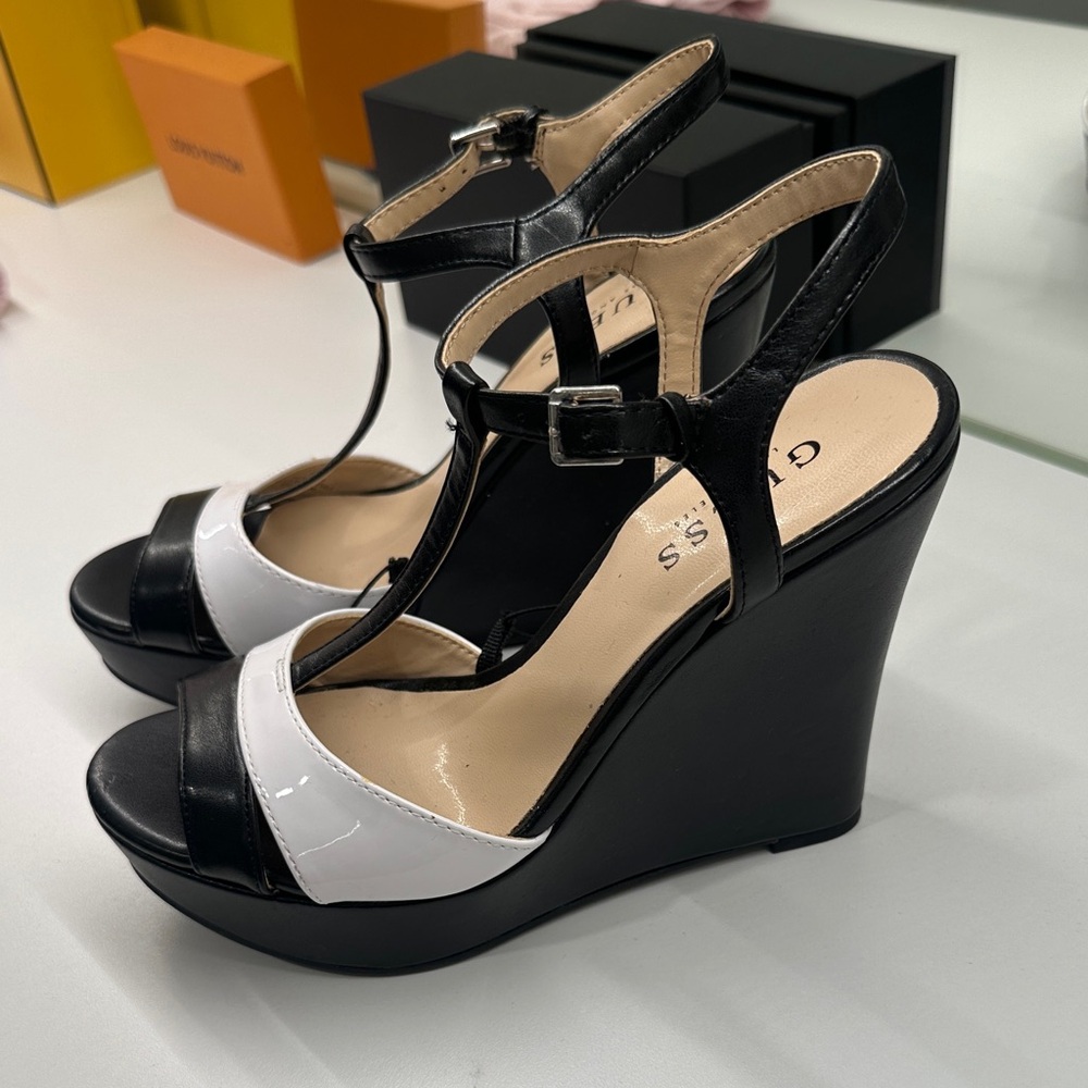 Guess Black and White Wedges